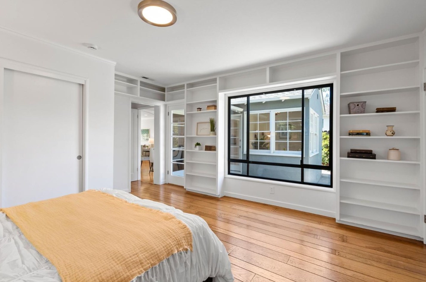 346 Stanford Ave, Menlo Park CA  94025-6240 exterior