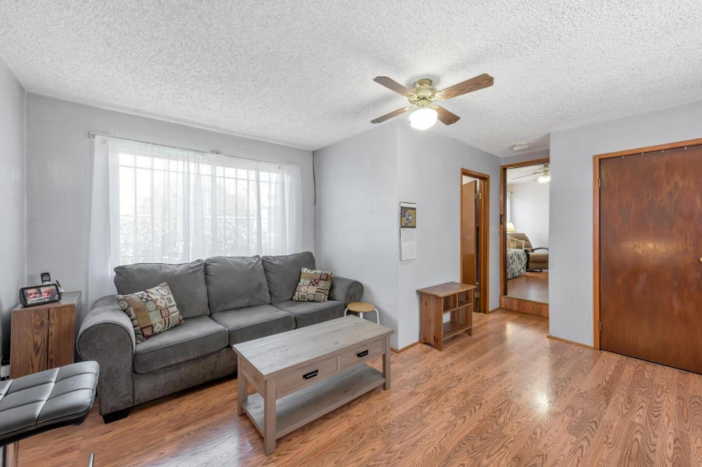 7221 Krause Ave, Oakland CA  94605-2749 exterior