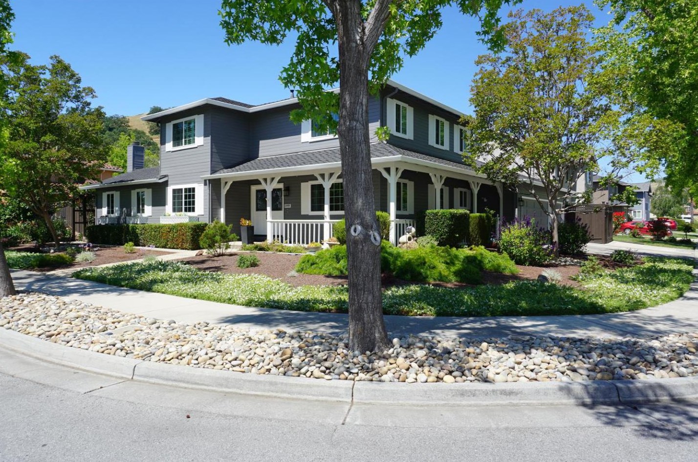 15635 Ln Tierra Dr, Morgan Hill CA  95037-5839 exterior