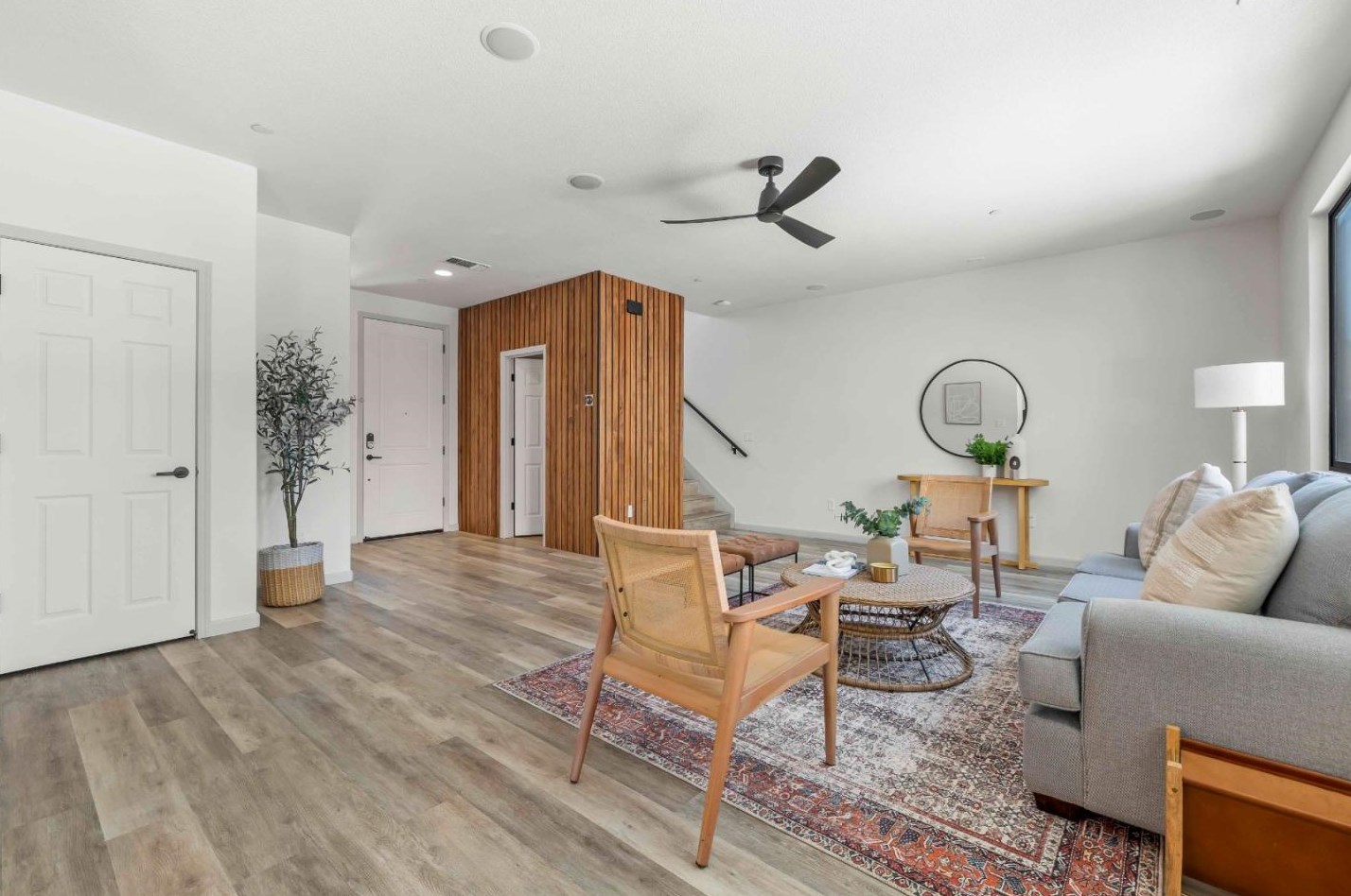 2249 Ellesmere Loop, Roseville CA 95747-5084 exterior