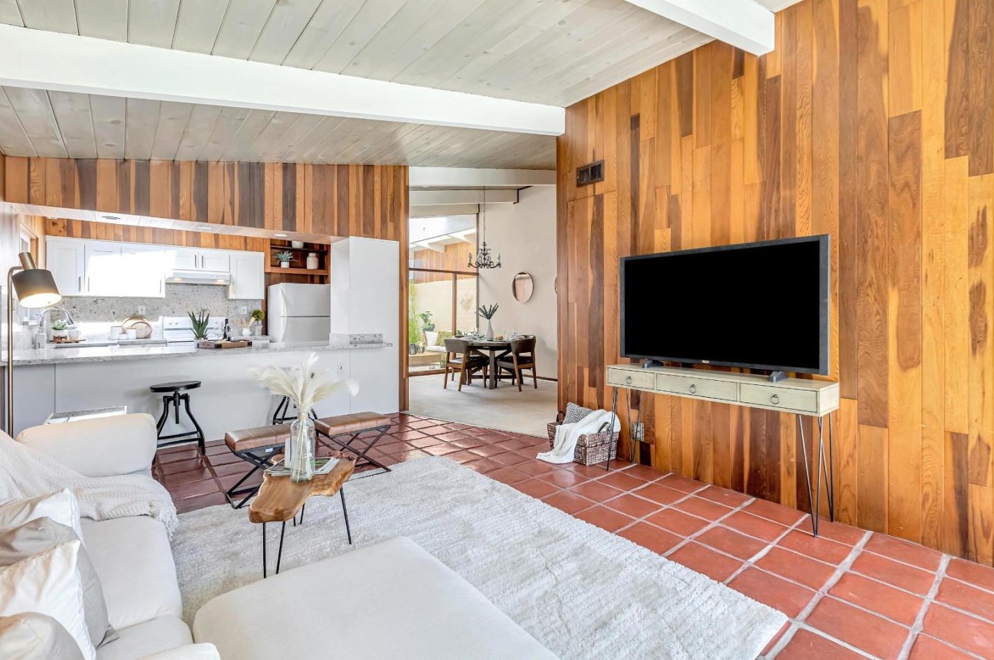 1327 Egret Dr, Sunnyvale CA  94087-3444 exterior