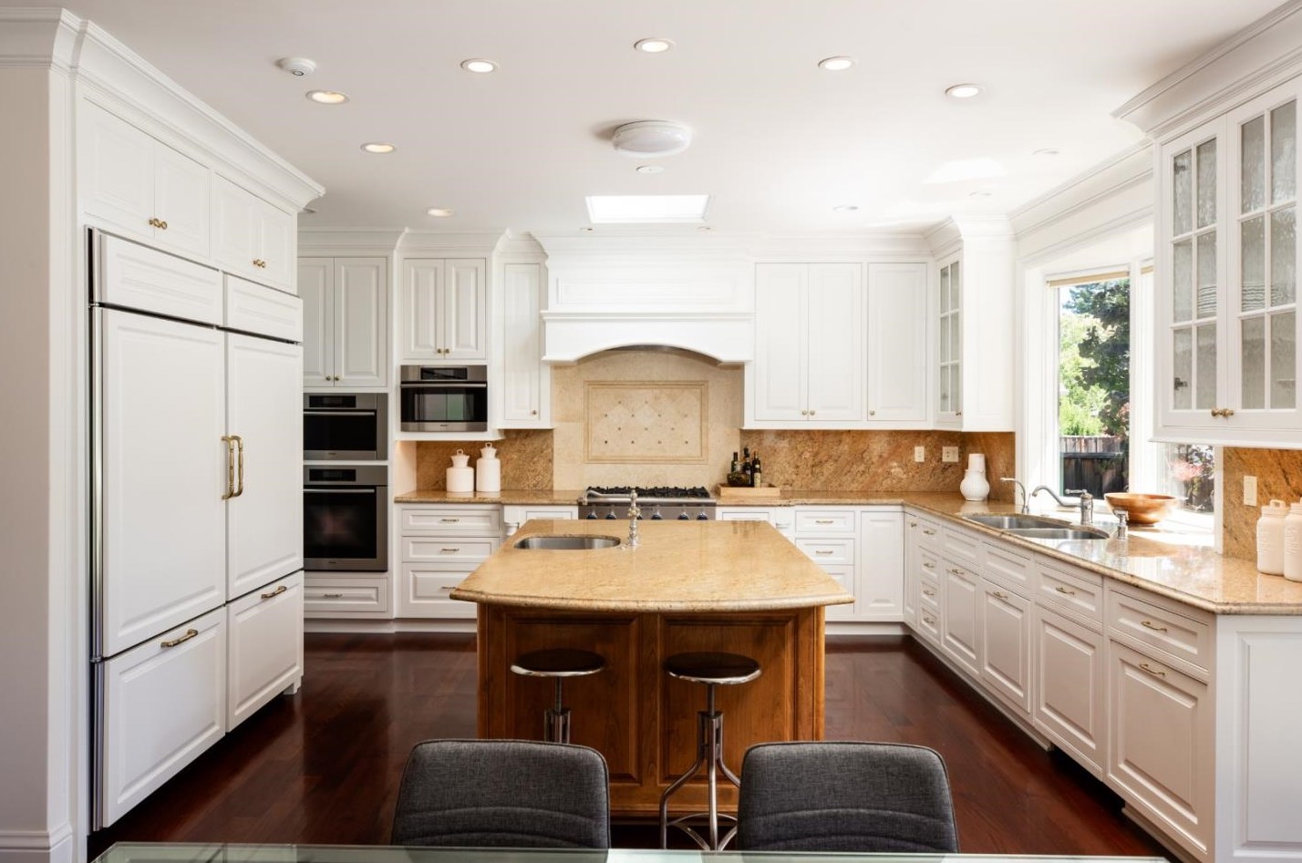 1169 Golden Way, Los Altos CA 94024-5070 exterior