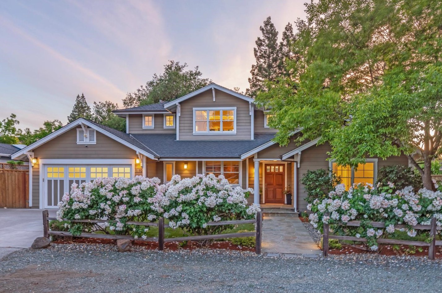 1110 Golden Way, Los Altos CA 94024-5070 exterior