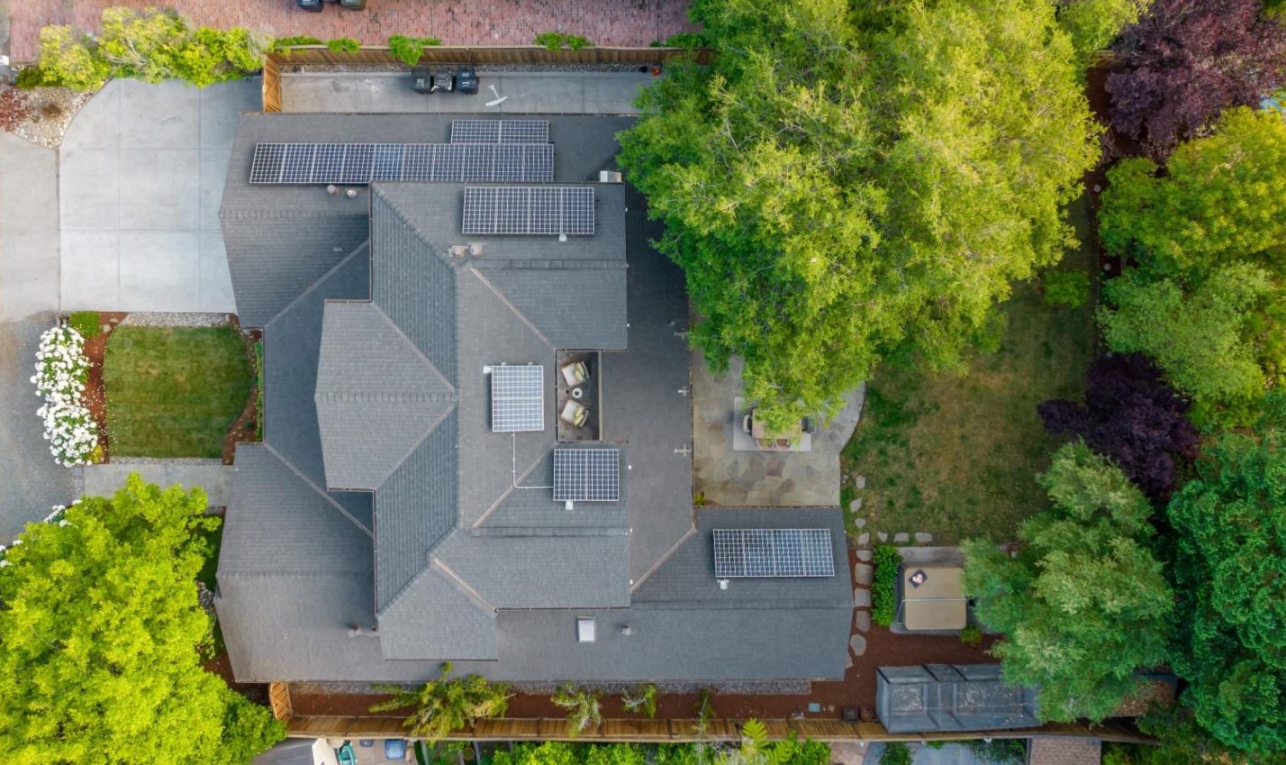 1110 Golden Way, Los Altos CA 94024-5070 exterior