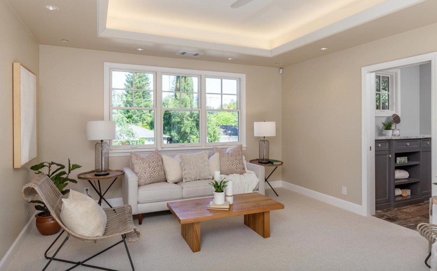 1110 Golden Way, Los Altos CA 94024-5070 exterior