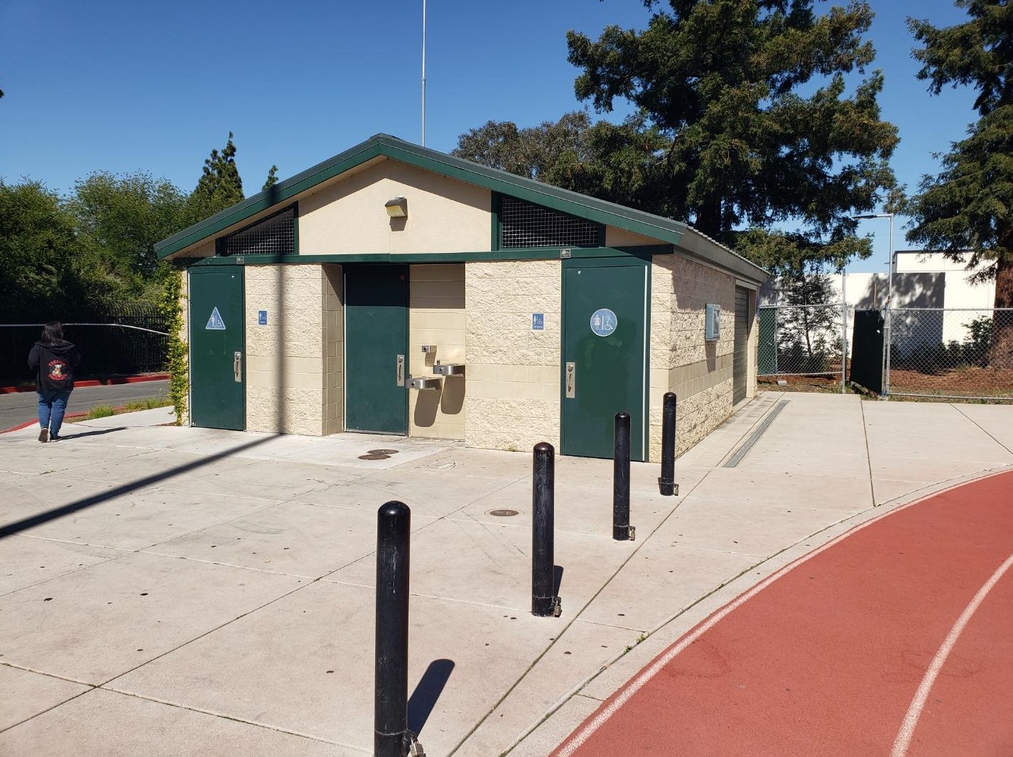 170 Terminal Ave, Menlo Park CA  94025-1246 exterior