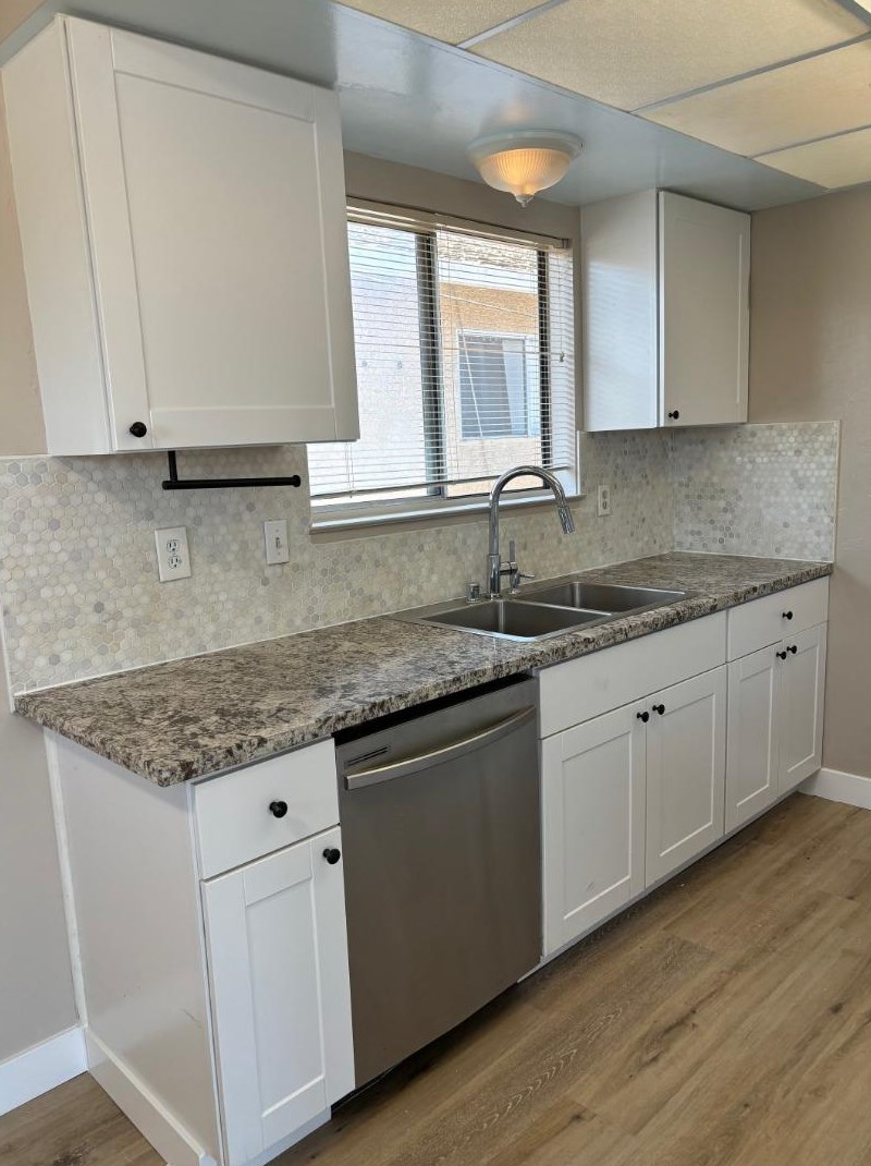 1315 Saratoga Ave, San Jose CA 95129-2510 exterior