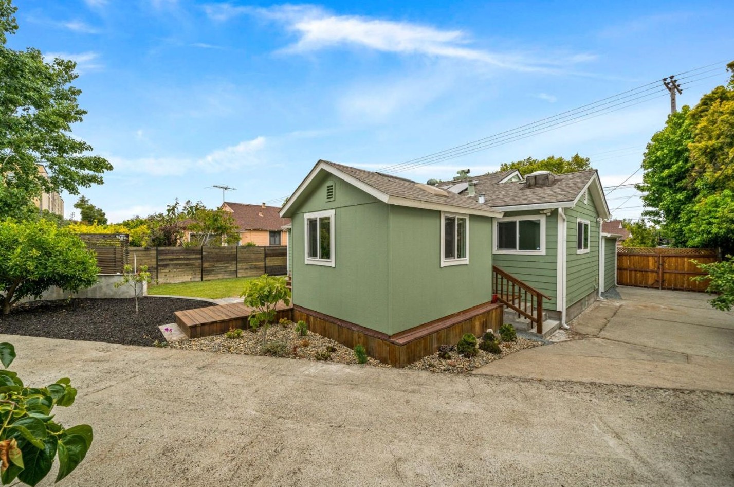 503 Hemlock Ave, Millbrae CA 94030-2041 exterior