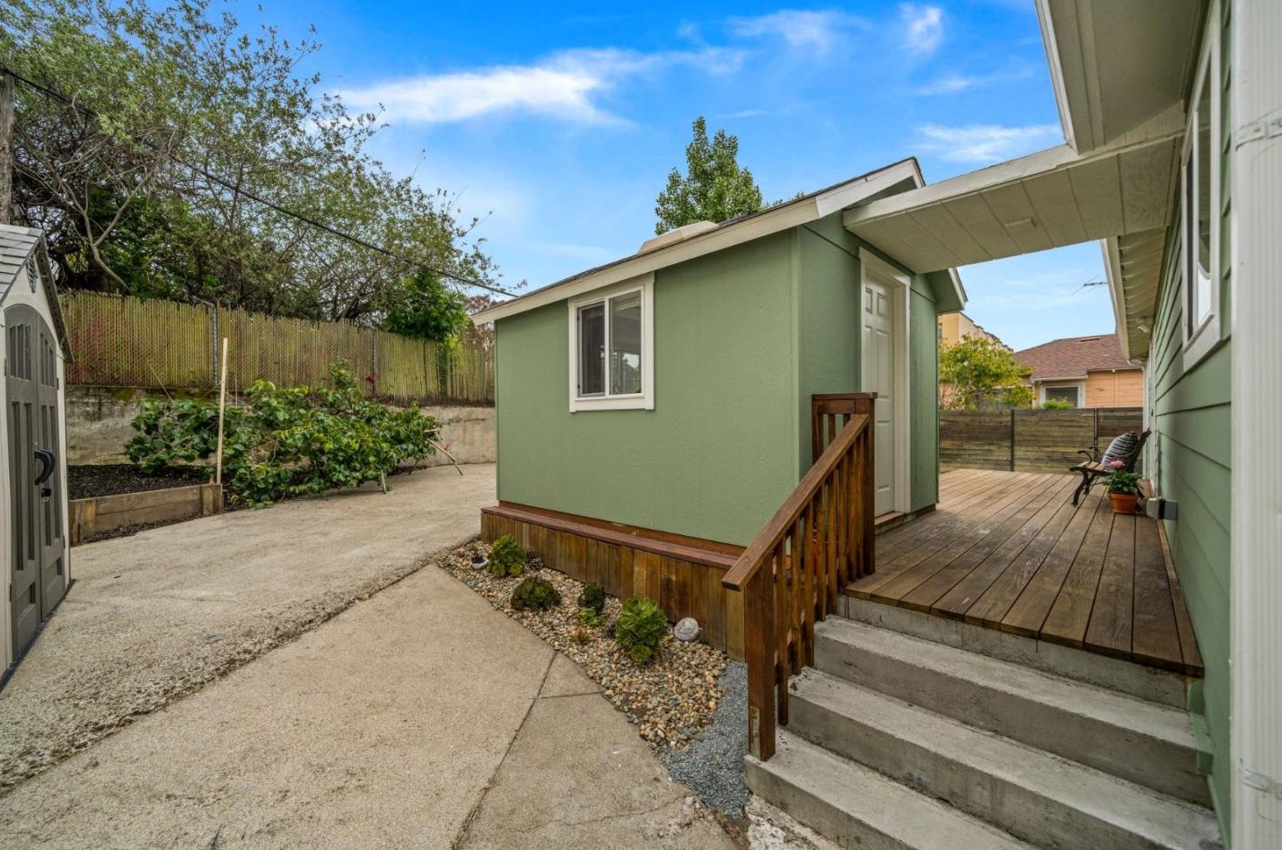 503 Hemlock Ave, Millbrae CA 94030-2041 exterior