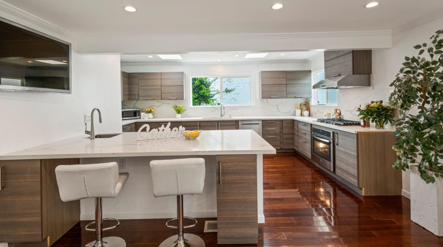 503 Hemlock Ave, Millbrae CA 94030-2041 exterior