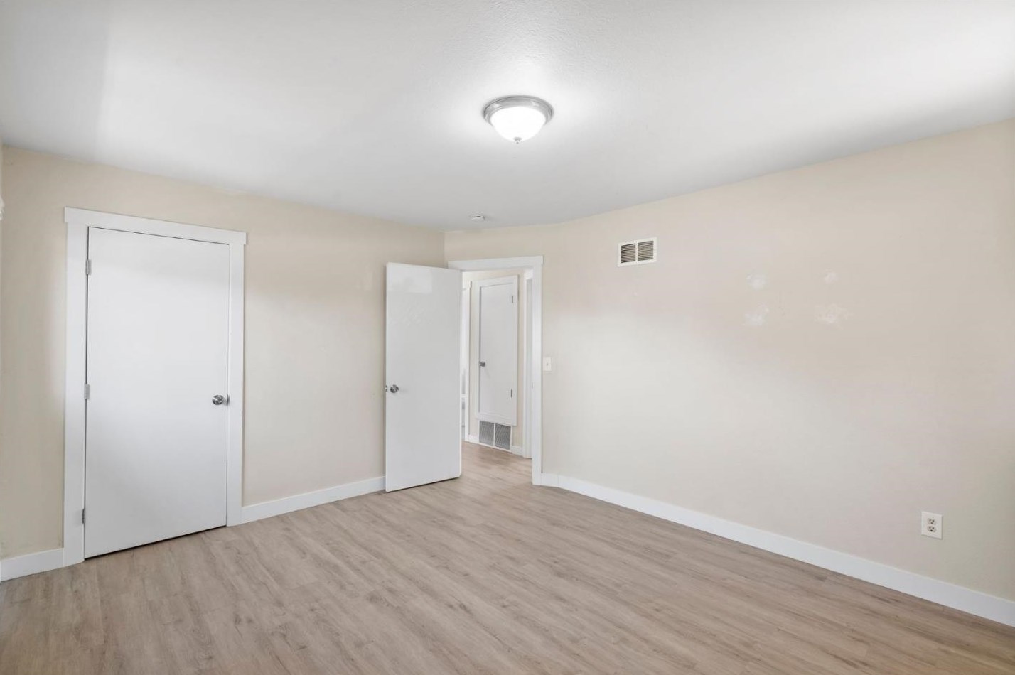 17795 Del Monte Ave, Morgan Hill CA  95037-4327 exterior