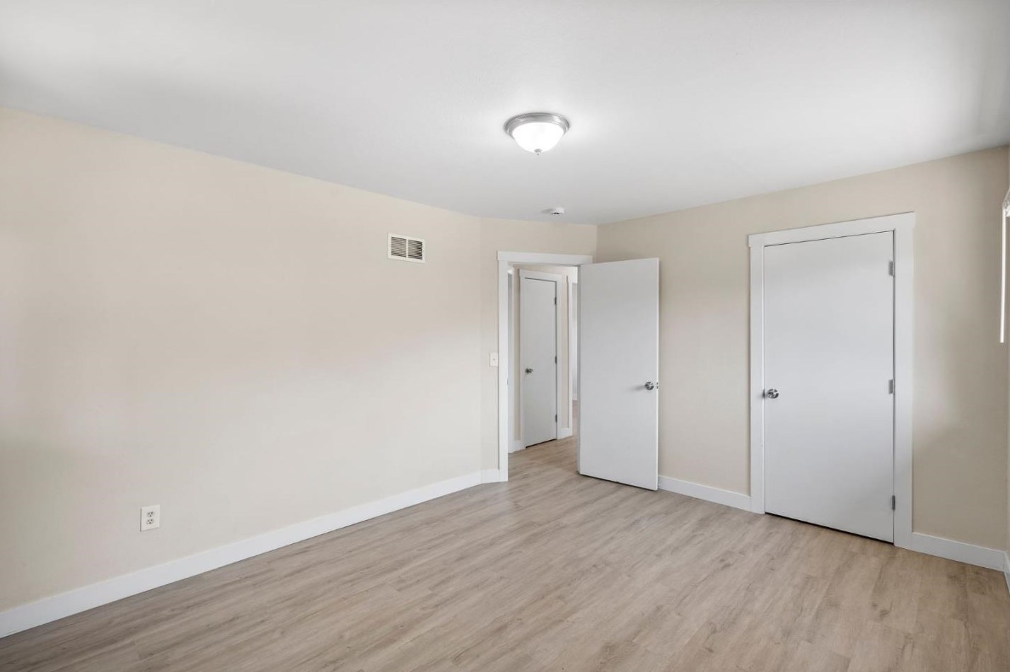 17795 Del Monte Ave, Morgan Hill CA  95037-4327 exterior