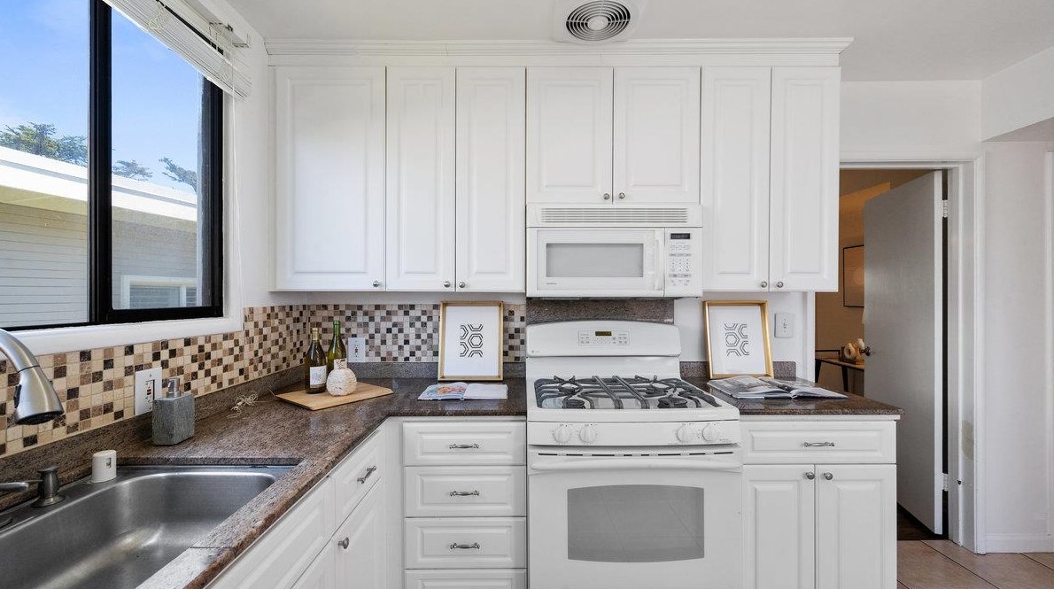 95 Fairmont Dr, Daly City CA  94015-3071 exterior