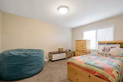 8245 Golf Links Rd, Oakland, CA 94605 - Photo 25