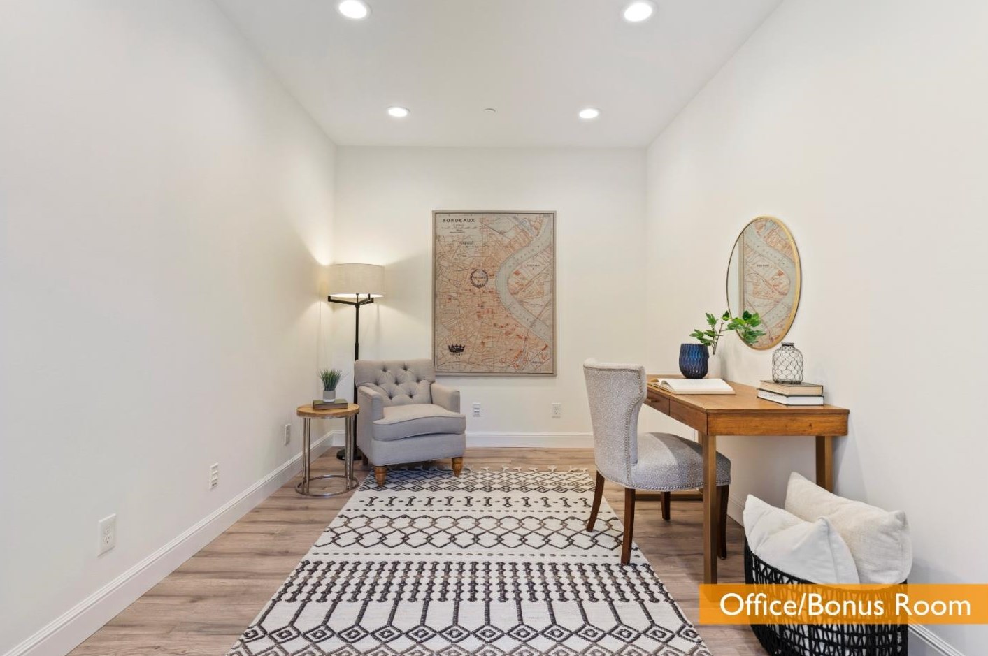 1220 Grant Rd, Los Altos CA 94024-6149 exterior