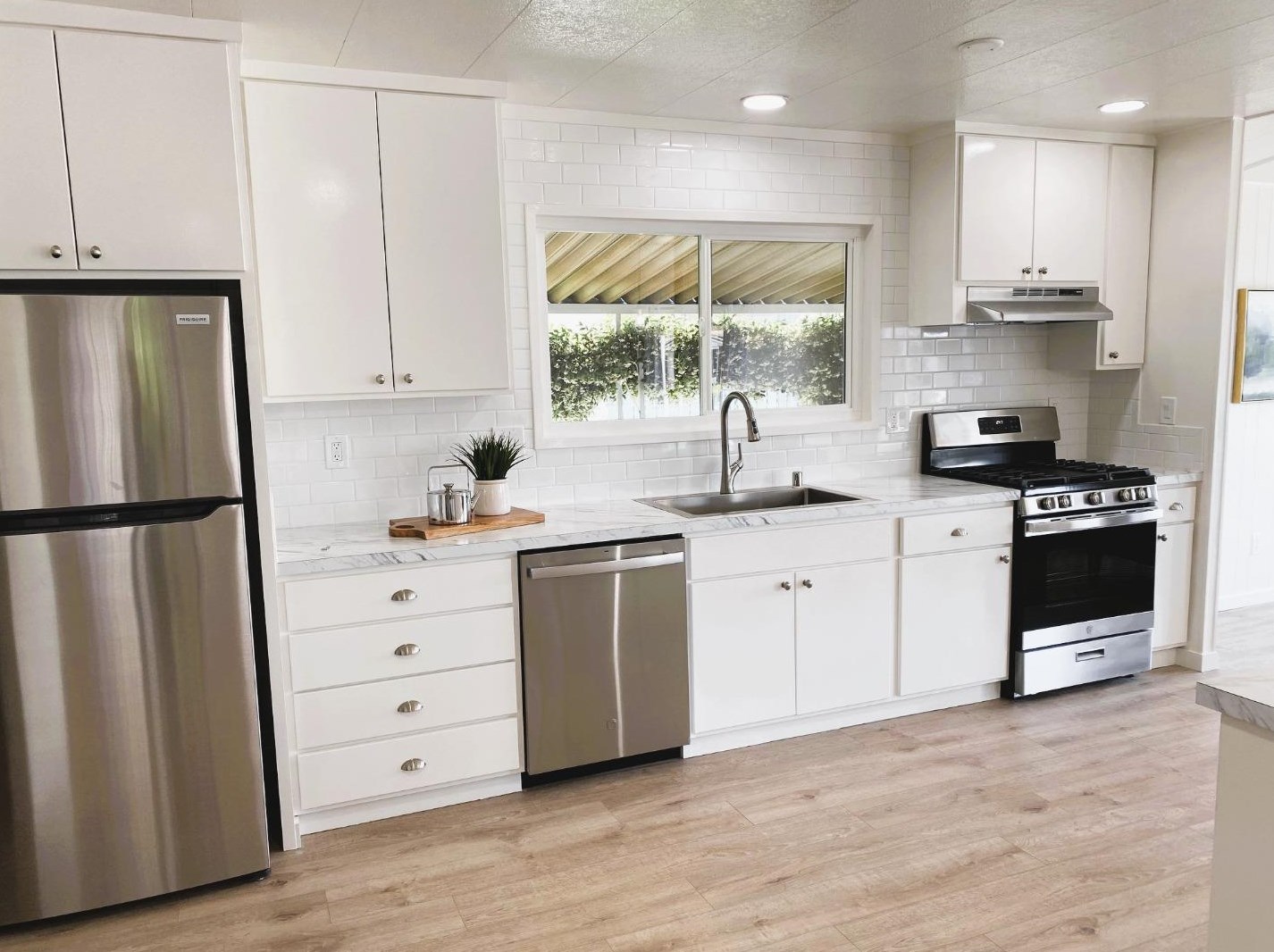 522 Mill Pond Dr, San Jose CA  95125-1416 exterior