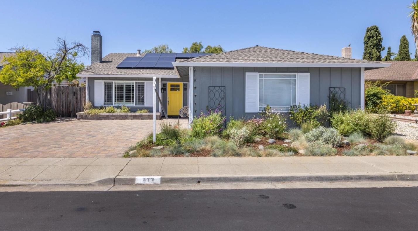 473 Chesapeake Ave, San Mateo CA  94404-3515 exterior
