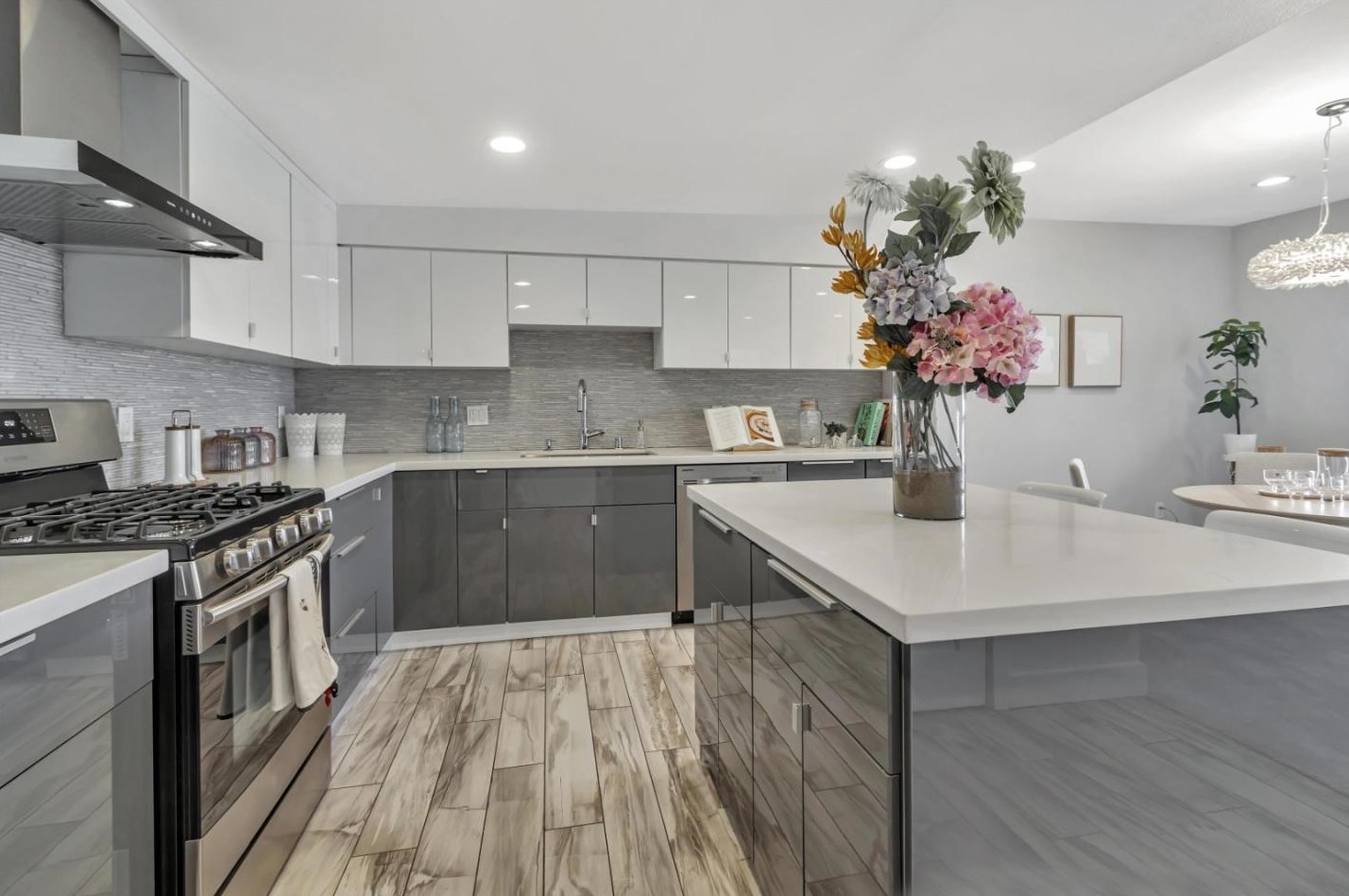 4335 Terrabella Pl, Oakland CA  94619-3154 exterior