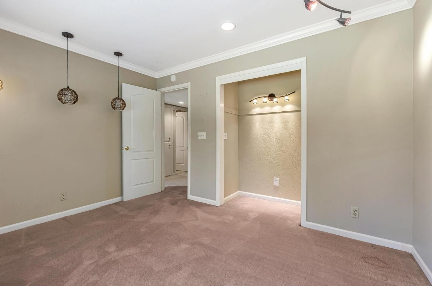 3424 Tupelo Dr, Walnut Creek CA  94598-2741 exterior