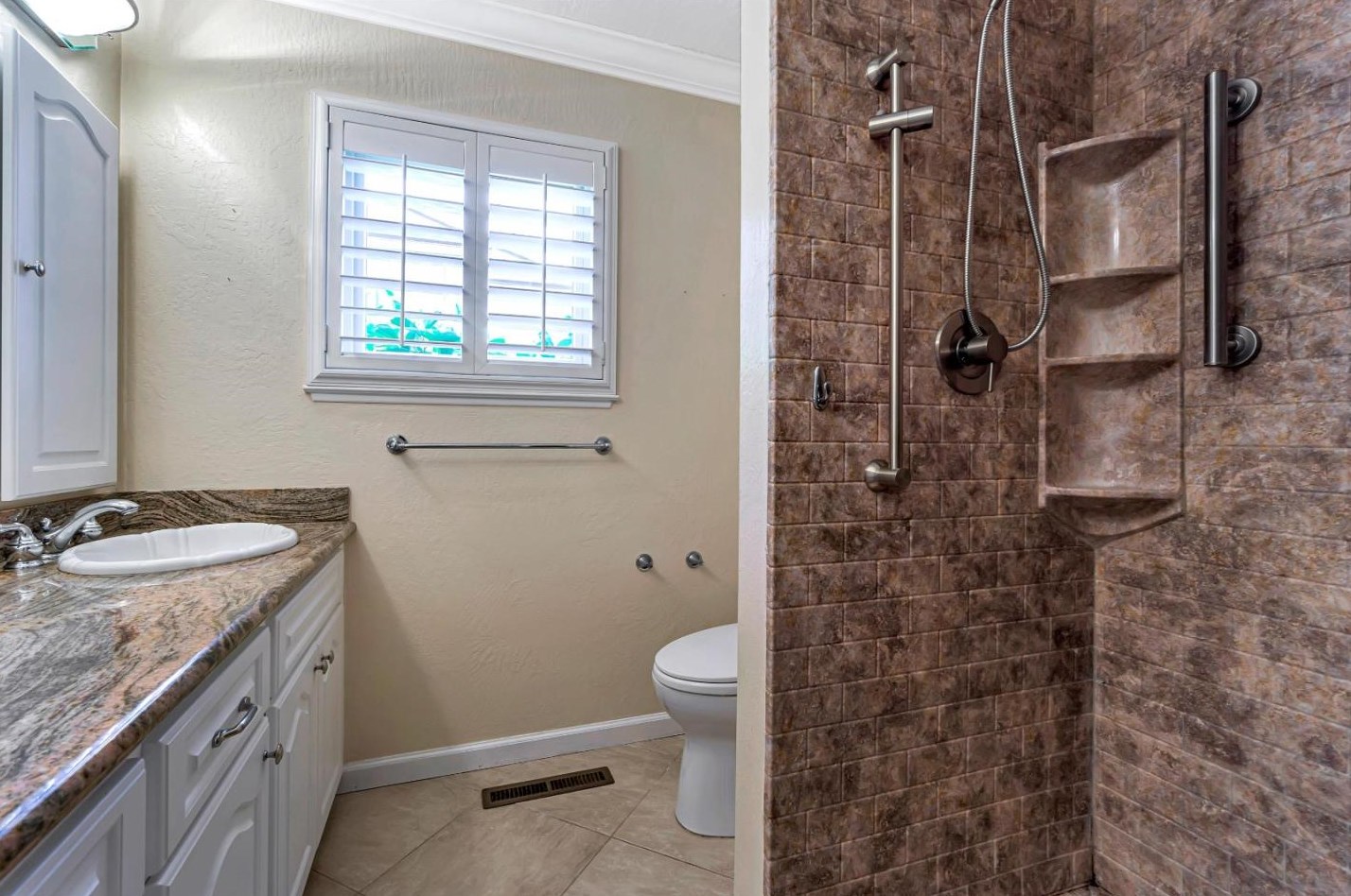 3424 Tupelo Dr, Walnut Creek CA  94598-2741 exterior