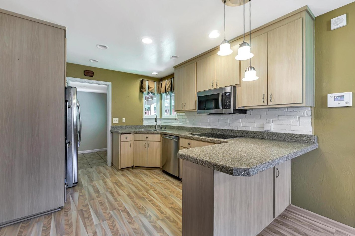 3424 Tupelo Dr, Walnut Creek CA  94598-2741 exterior