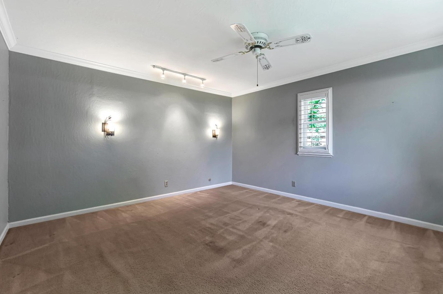 3424 Tupelo Dr, Walnut Creek CA  94598-2741 exterior