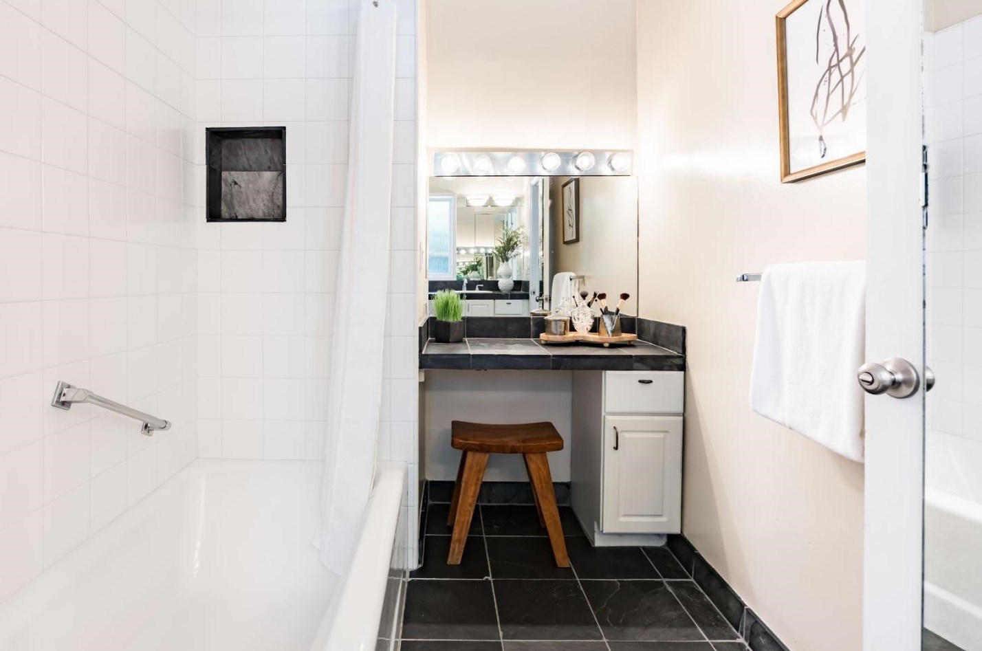 2182 Clayton Dr, Menlo Park CA exterior