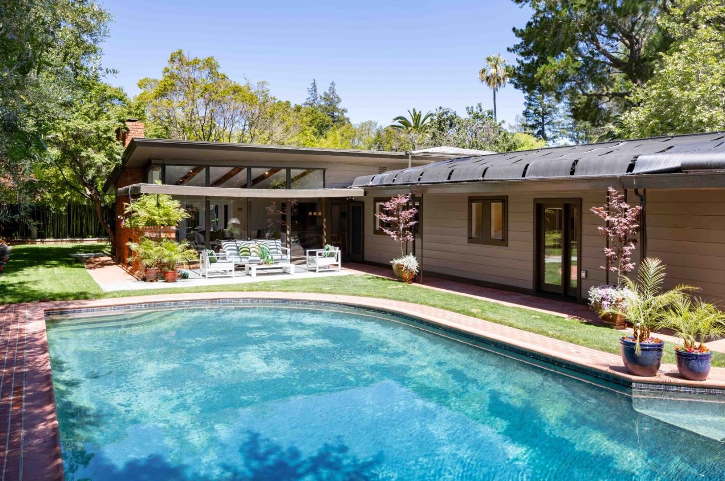 2182 Clayton Dr, Menlo Park CA exterior