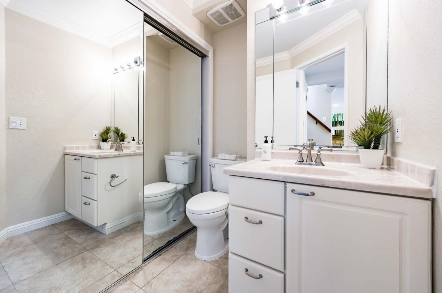 2182 Clayton Dr, Menlo Park CA exterior