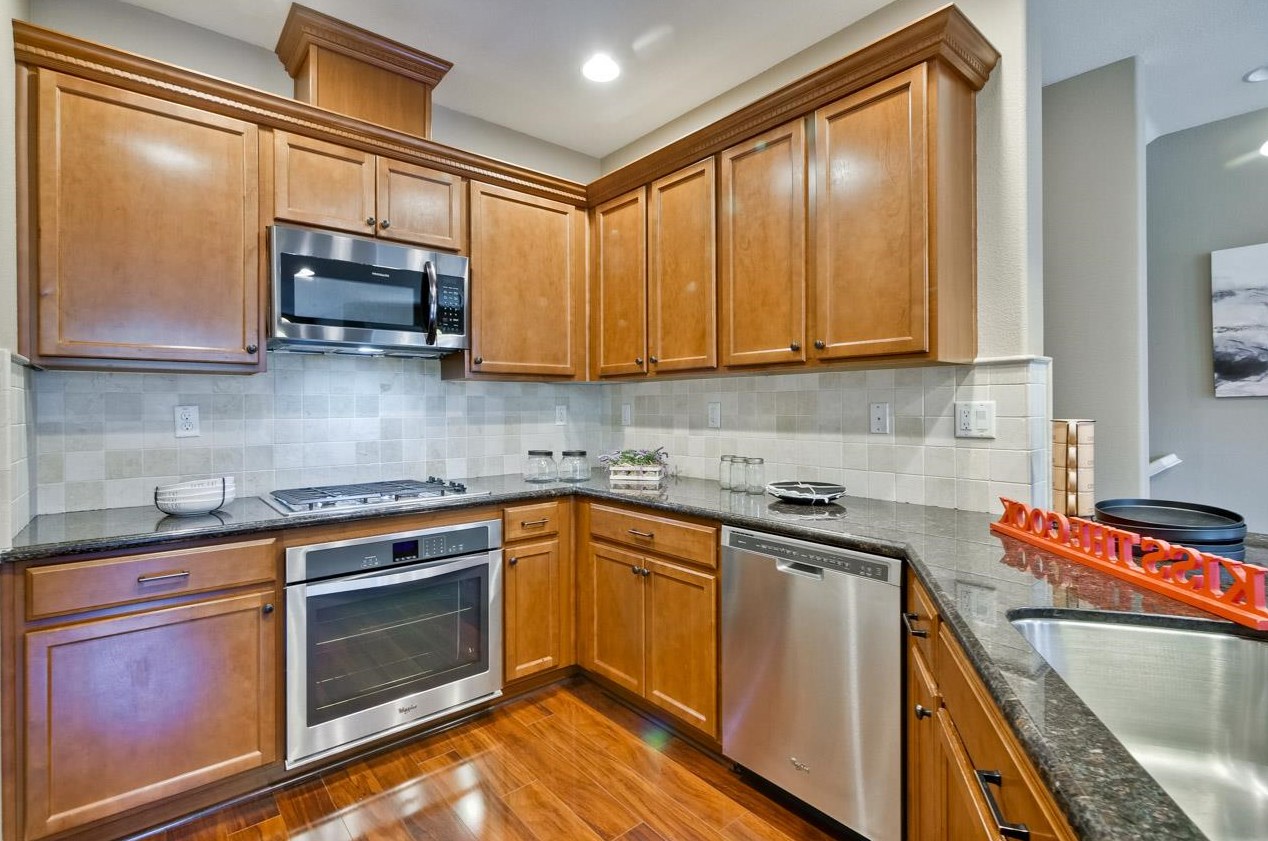 618 El Paseo Cir, Walnut Creek CA  94597-3155 exterior