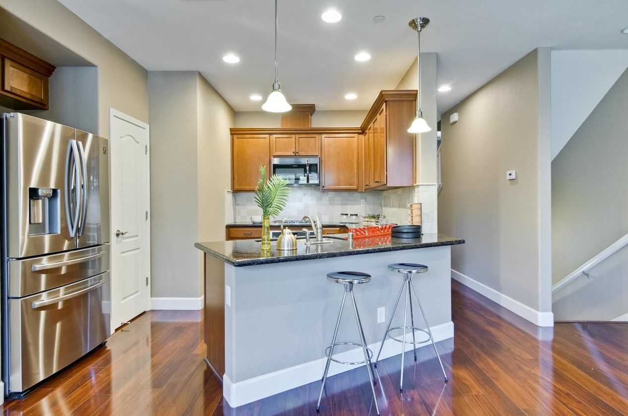618 El Paseo Cir, Walnut Creek CA  94597-3155 exterior