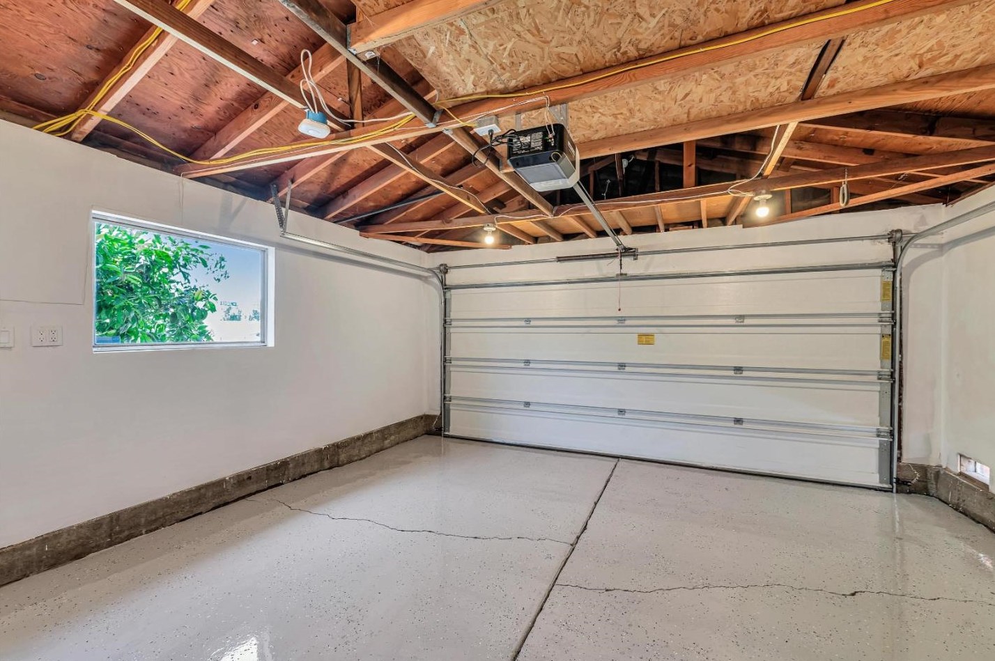 490 Temple Dr, Milpitas CA  95035-6036 exterior