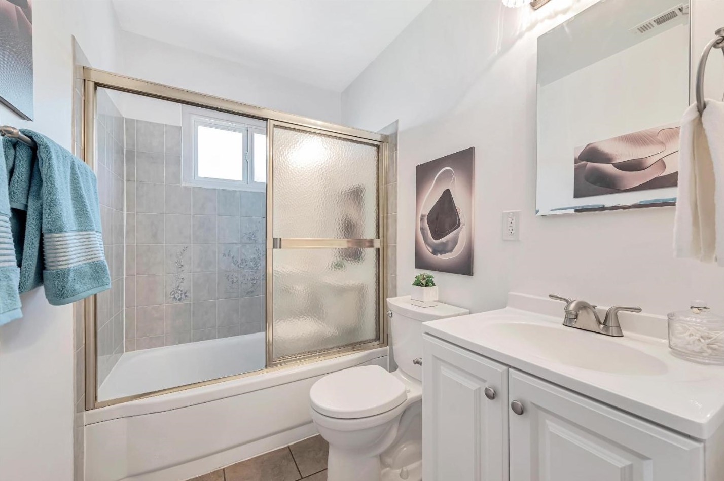 490 Temple Dr, Milpitas CA  95035-6036 exterior