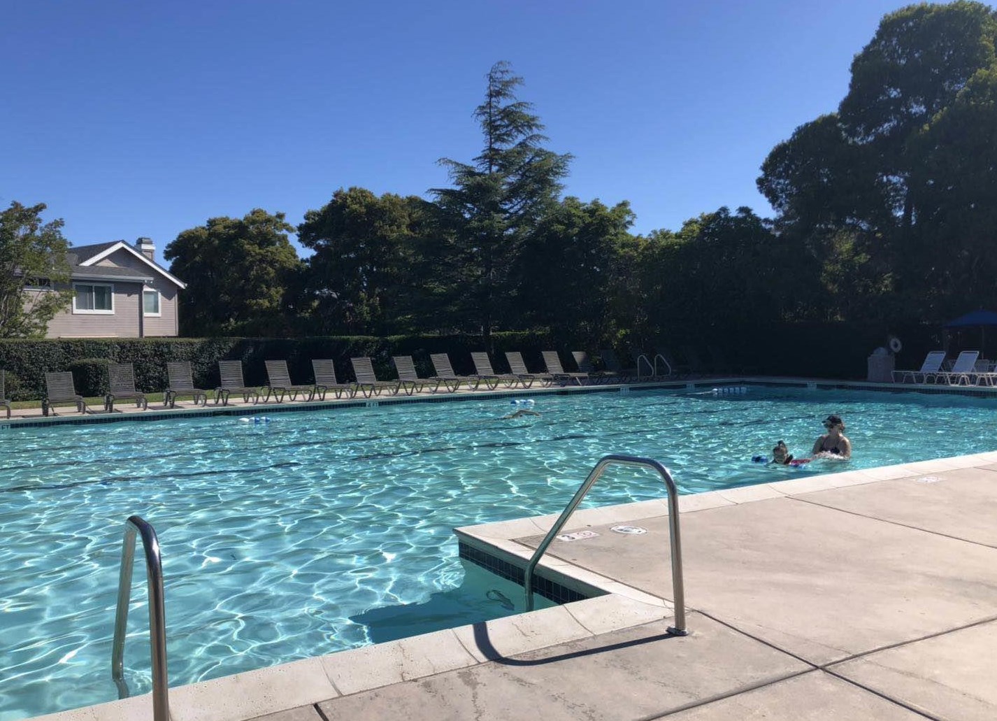 144 Beach Park Blvd, San Mateo CA  94404-2708 exterior