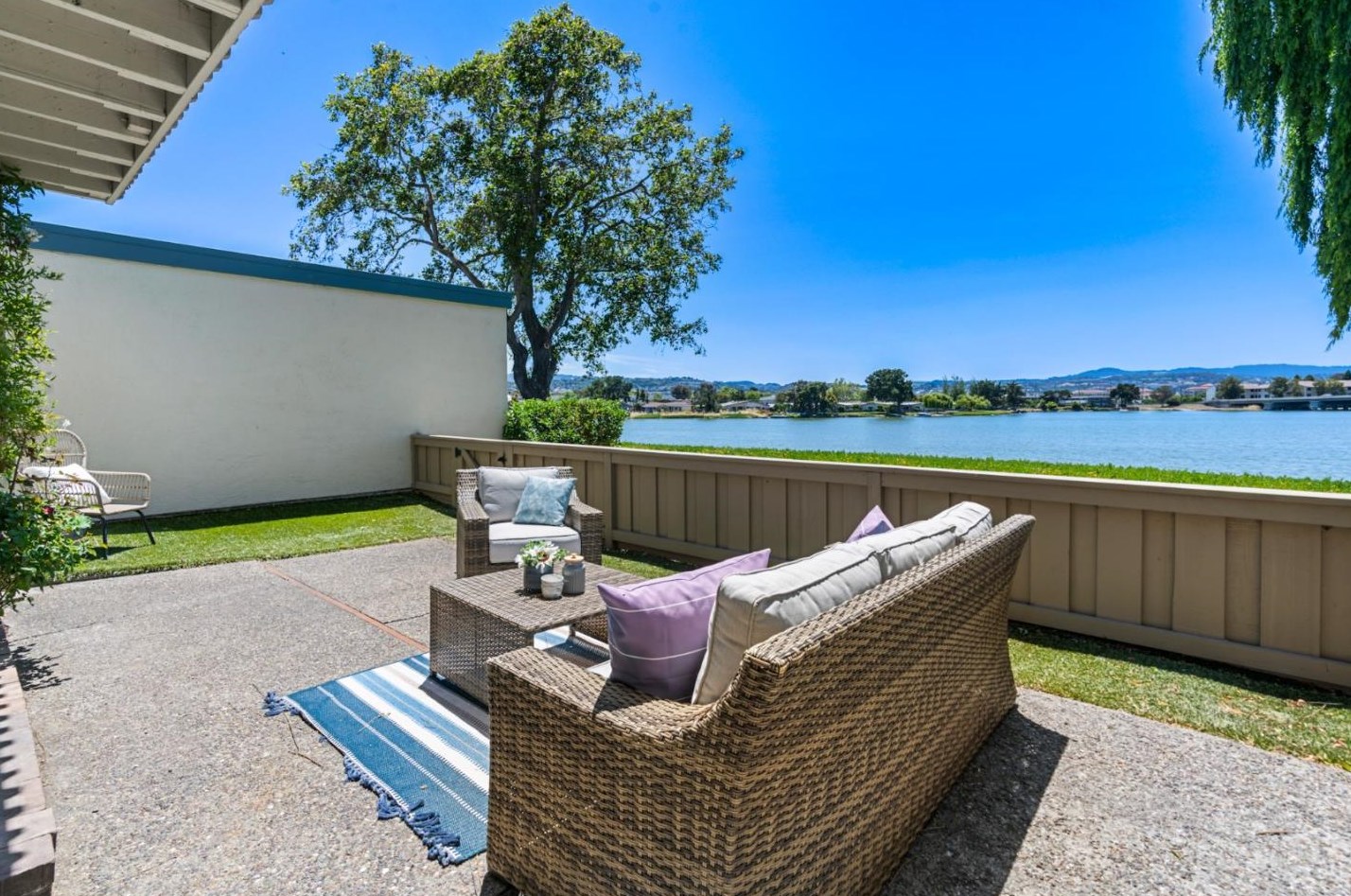 144 Beach Park Blvd, San Mateo CA  94404-2708 exterior