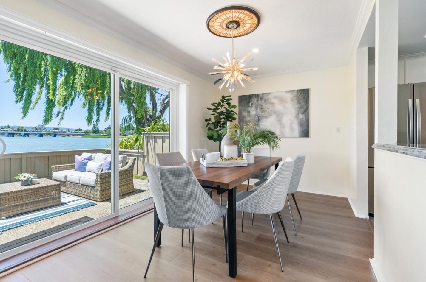 144 Beach Park Blvd, San Mateo CA  94404-2708 exterior