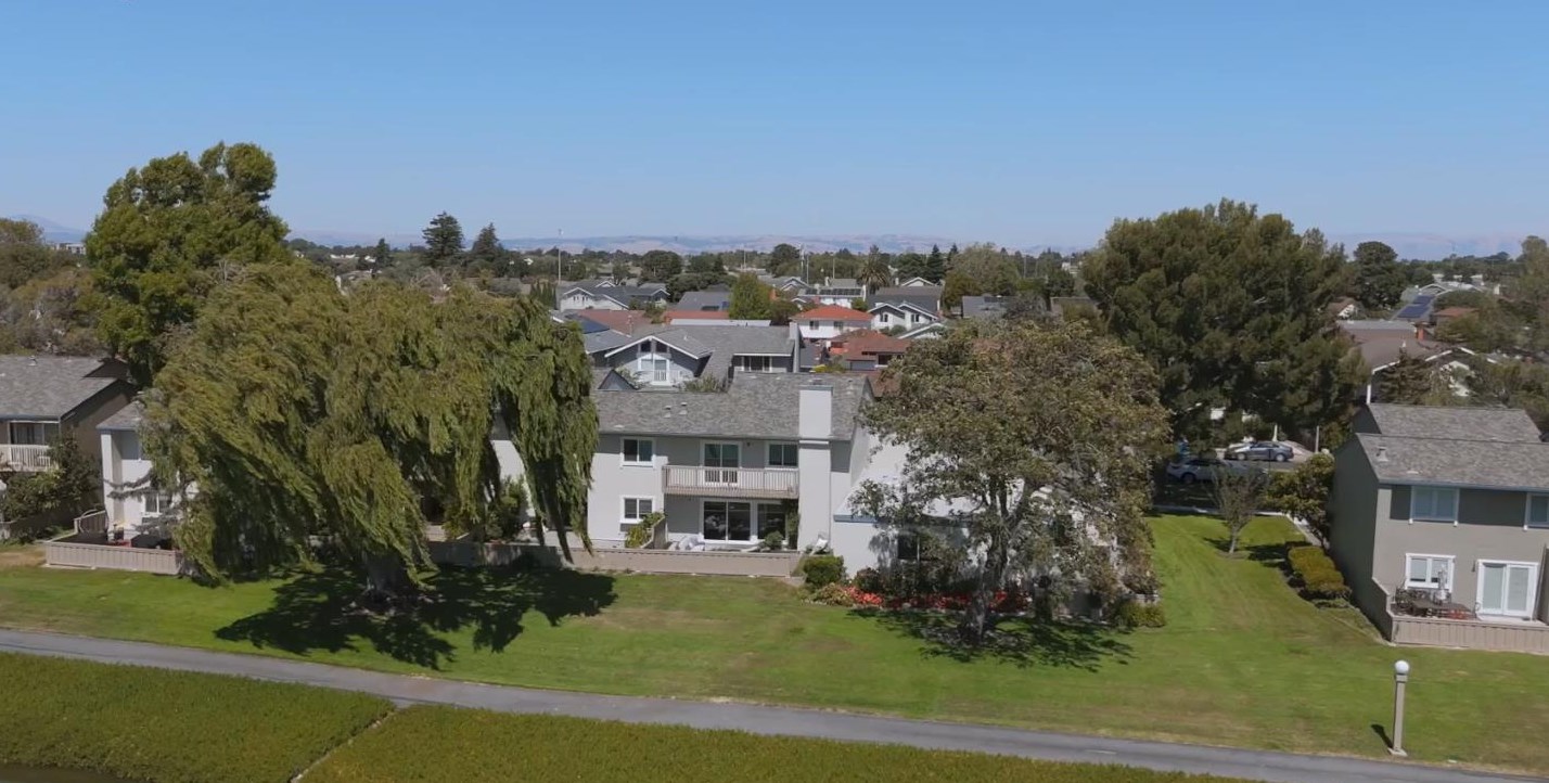 144 Beach Park Blvd, San Mateo CA  94404-2708 exterior