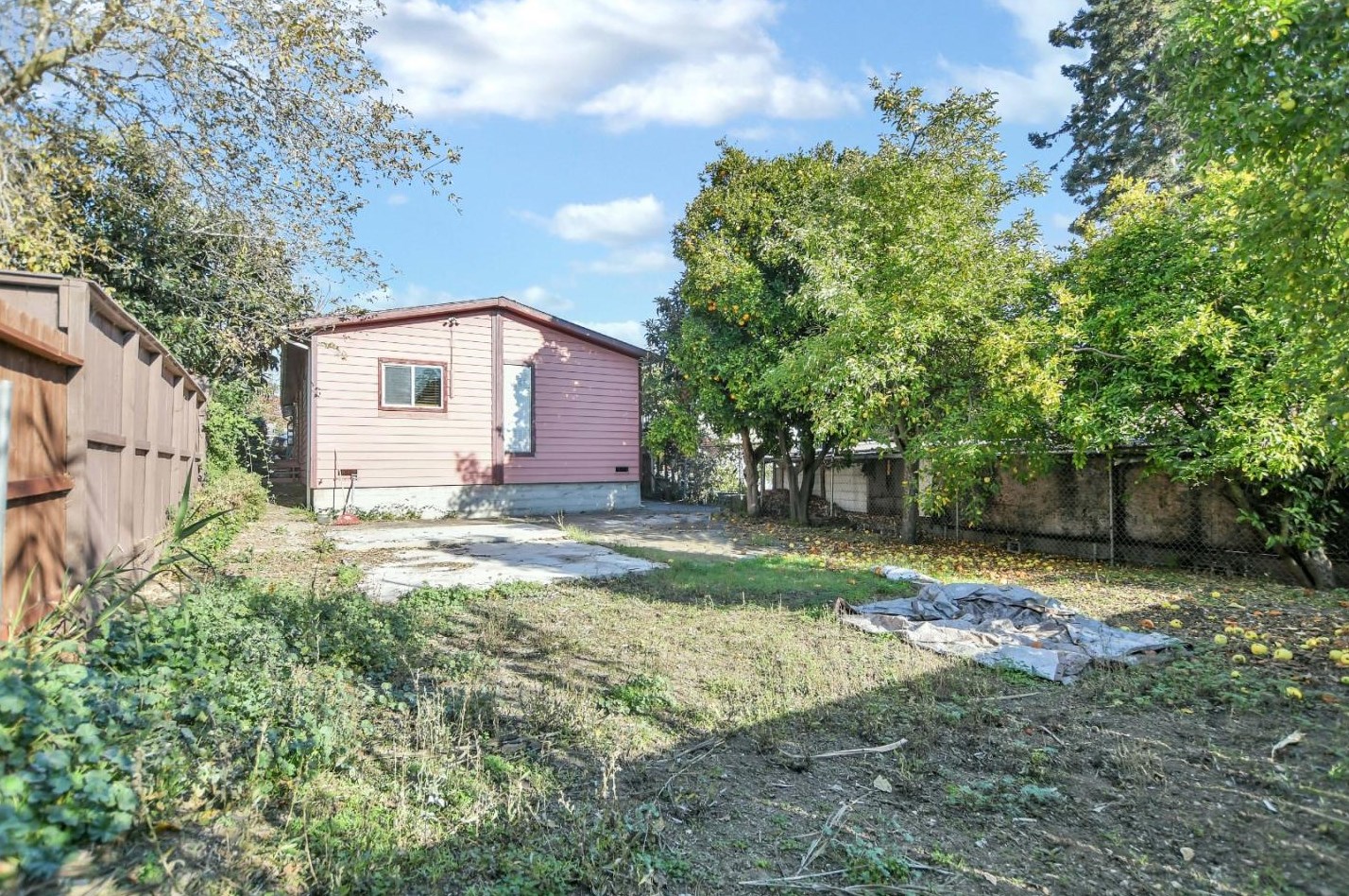 1317 24 St, Oakland CA  94601-1206 exterior