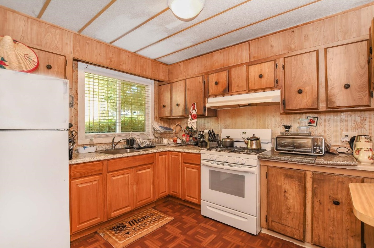 1317 24 St, Oakland CA  94601-1206 exterior