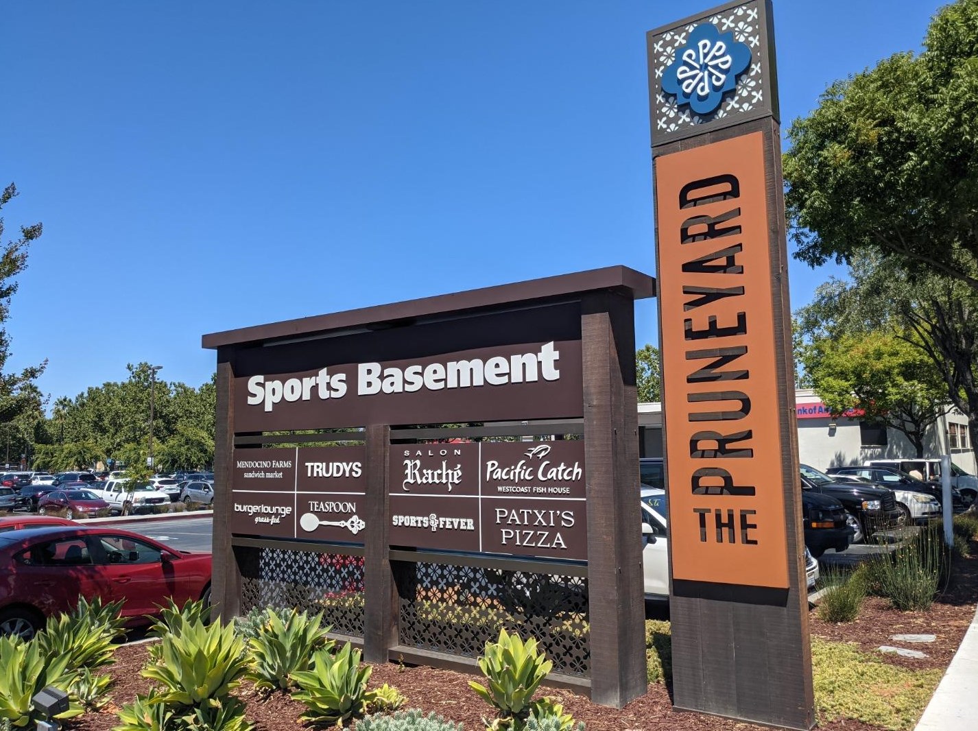 75 Union Ave, Campbell CA  95008-3106 exterior