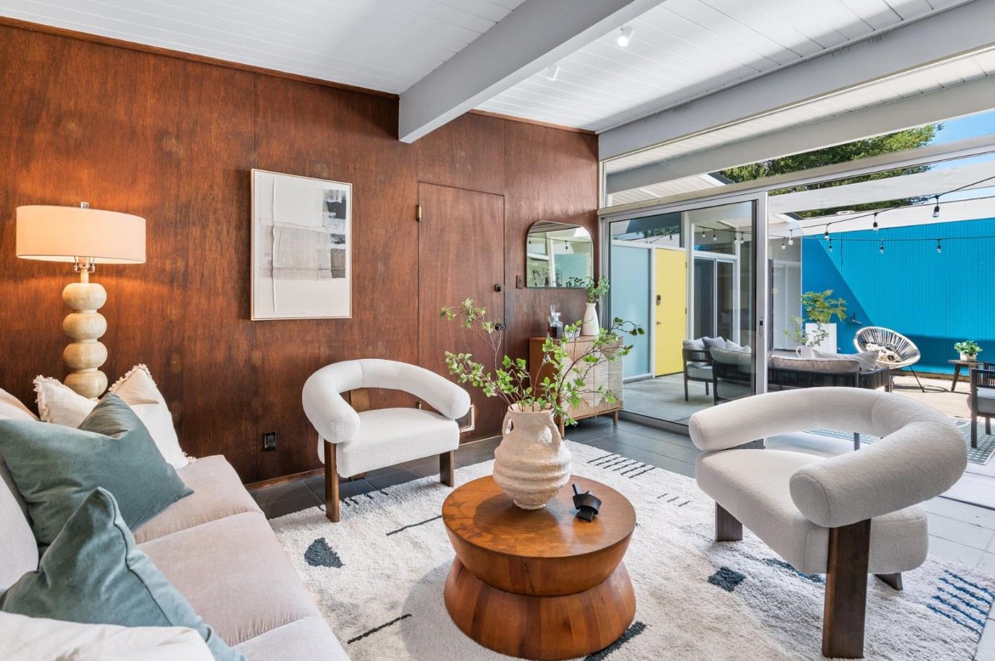 1150 Mary Ave, Sunnyvale CA  94087-2103 exterior