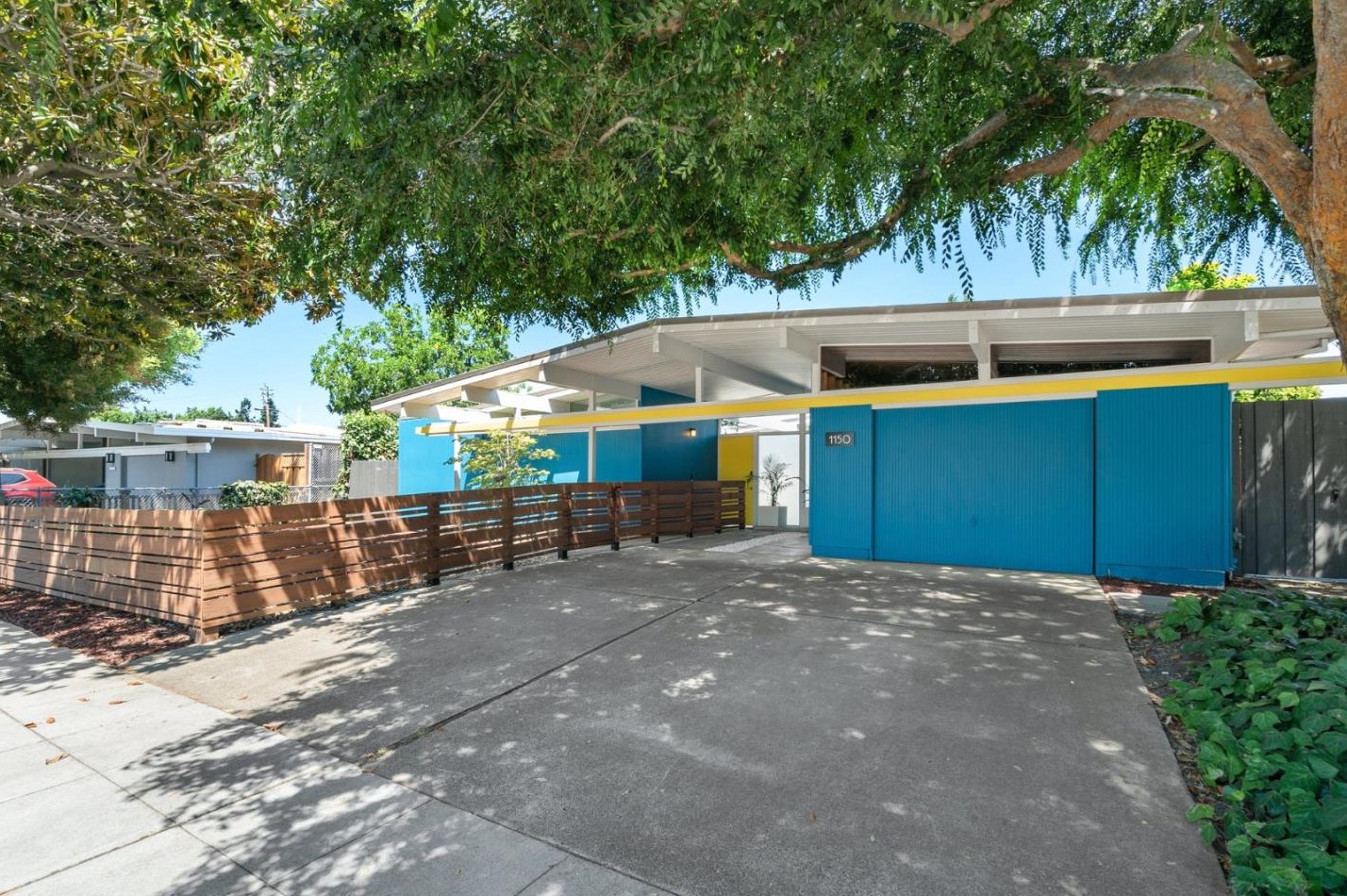 1150 Mary Ave, Sunnyvale CA  94087-2103 exterior