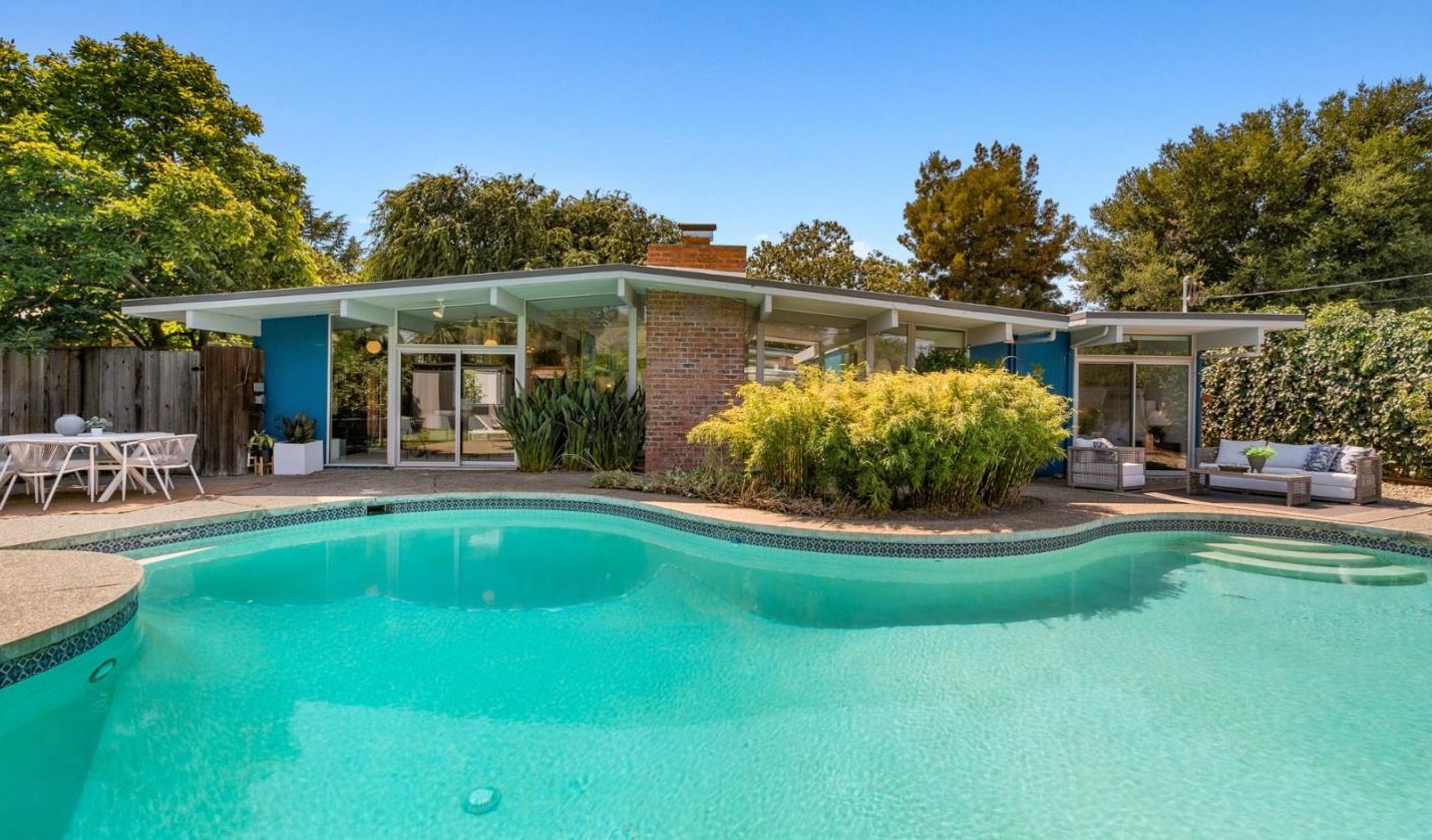 1150 Mary Ave, Sunnyvale CA  94087-2103 exterior