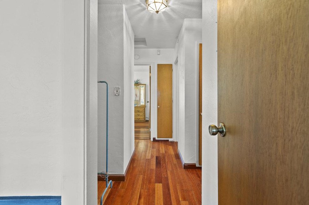 1765 Walnut Grove Ave, San Jose CA  95126-1335 exterior
