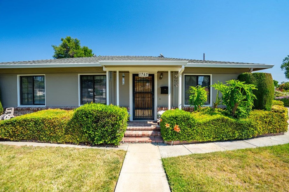 1765 Walnut Grove Ave, San Jose CA  95126-1335 exterior