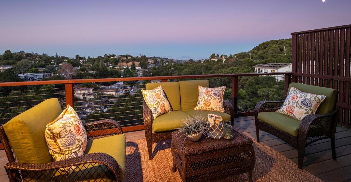 2550 Belmont Canyon Rd, Belmont CA  94002-1201 exterior