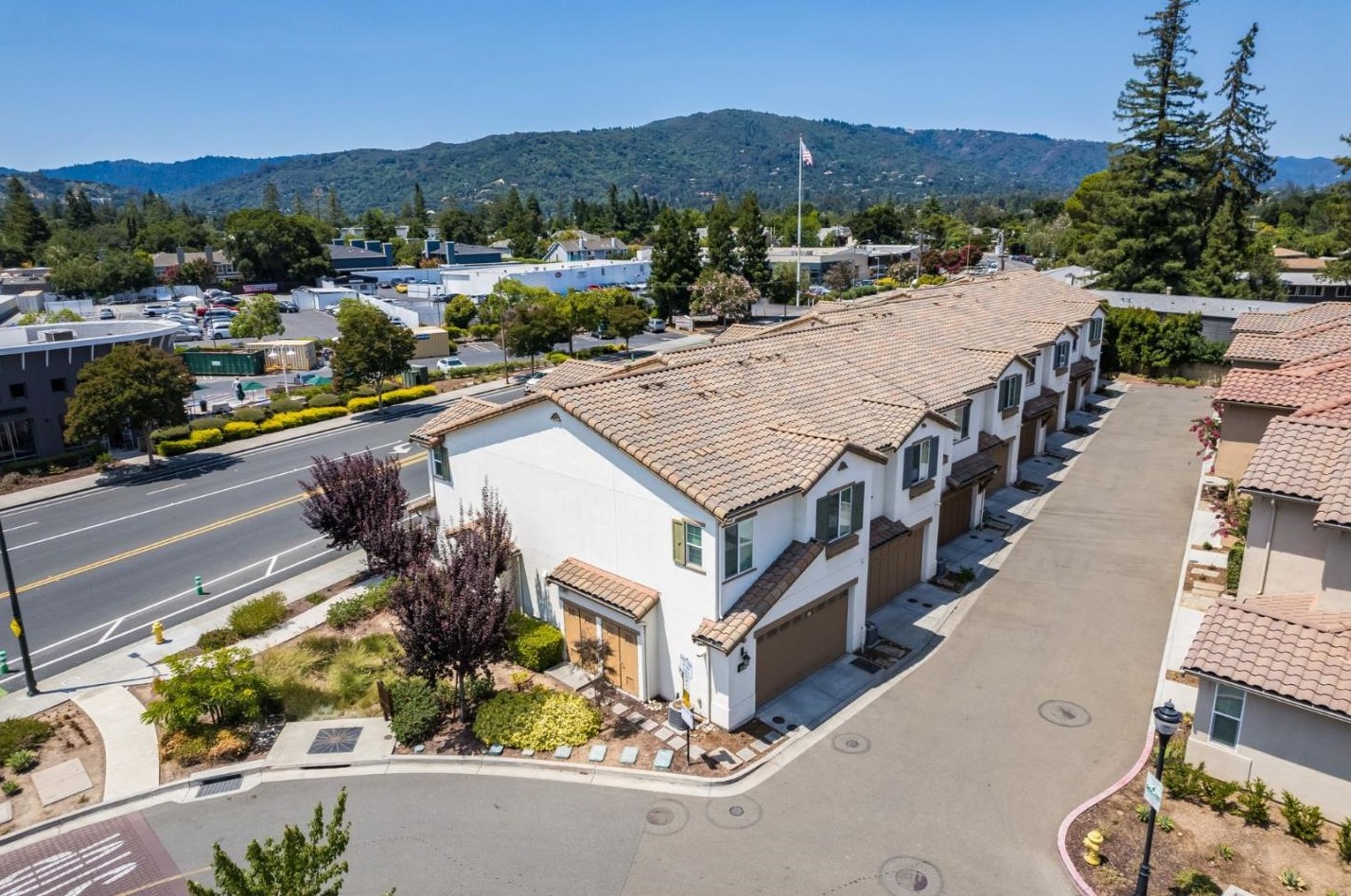 633 Blossom Hill Rd, Los Gatos CA  95032-3409 exterior