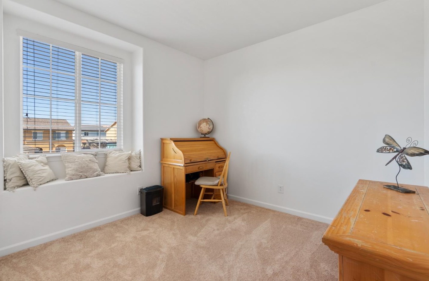 1731 Brighton Dr, Hollister CA  95023-8075 exterior