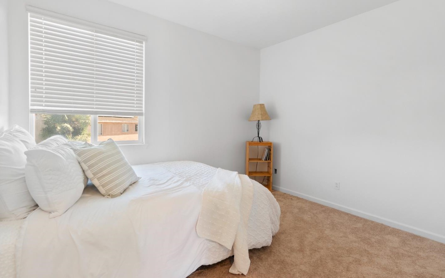 1731 Brighton Dr, Hollister CA  95023-8075 exterior