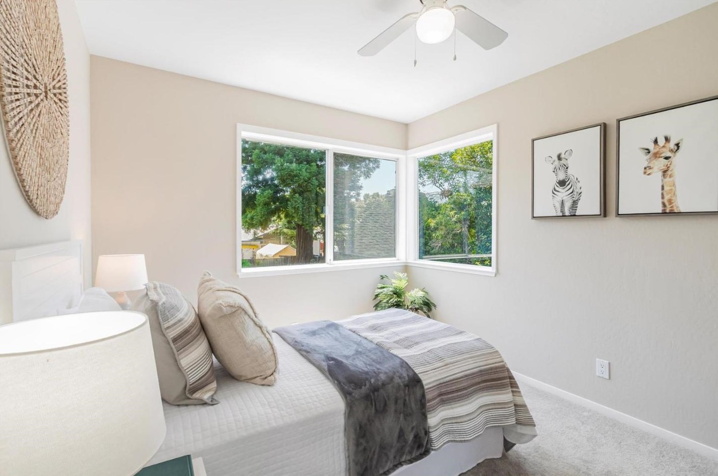 1570 Ben Roe Dr, Los Altos CA 94024-6241 exterior